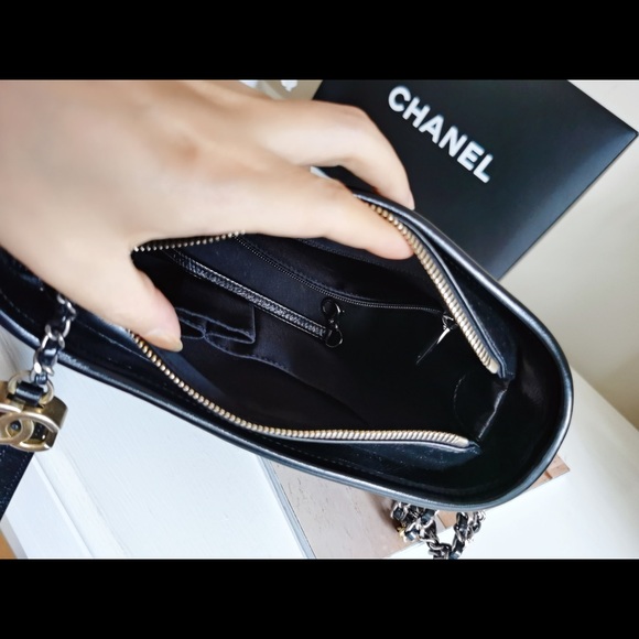 Chanel Tweed Calfskin Small Gabrielle - Picture 8 of 13
